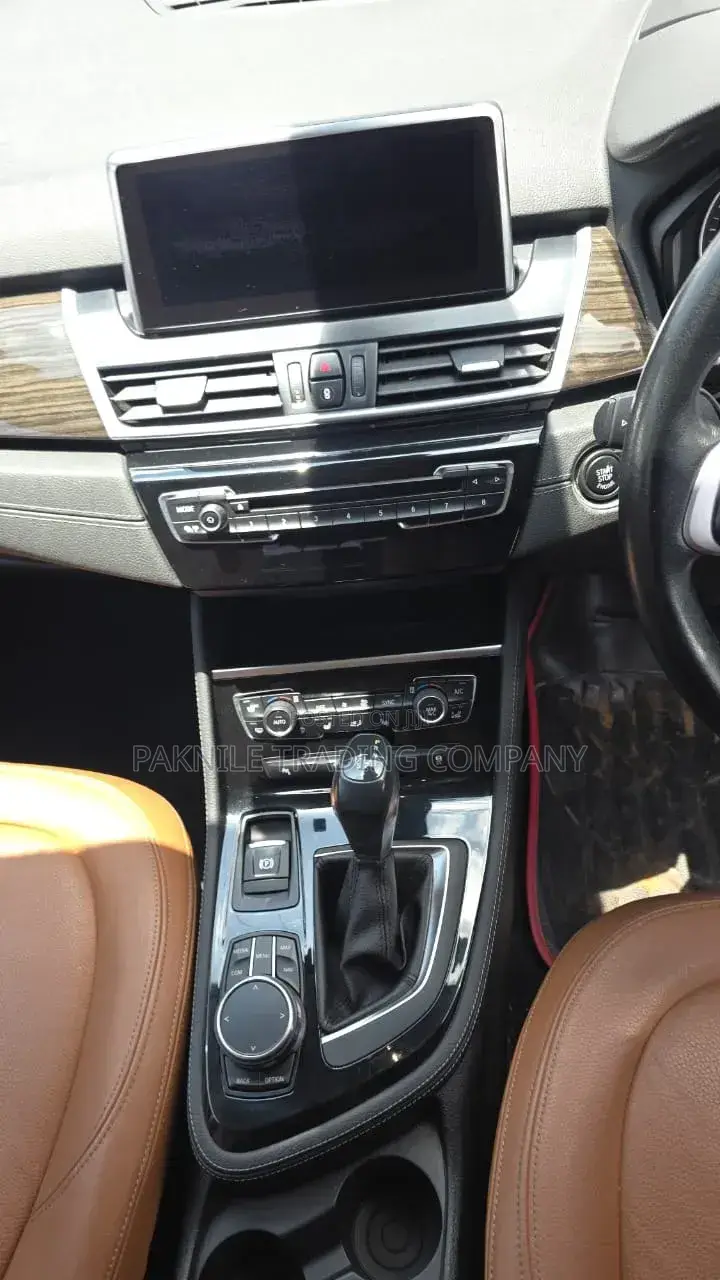 BMW 220i 2018 White