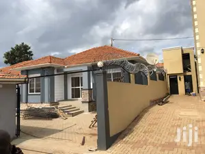 Beautiful House in Kira for Sell