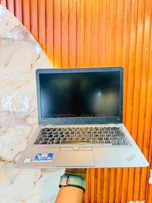 Laptop Lenovo ThinkPad L13 Yoga 8GB Intel Core i5 SSD 256GB
