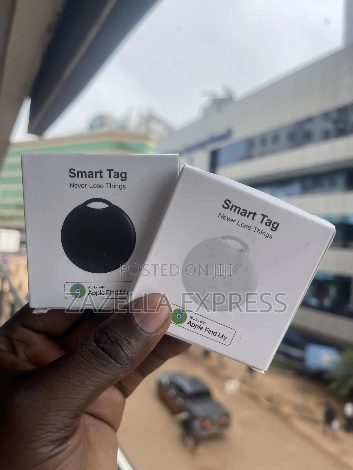 Smart Tag Powered by Apple Find My