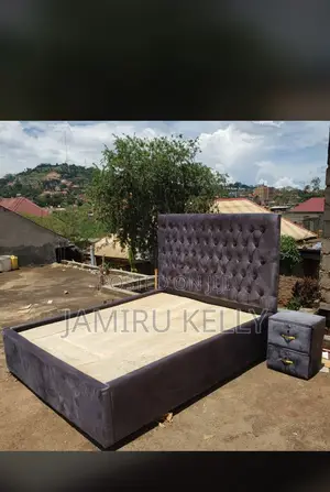 “Modern Bed With Convenient Side Storage Drawers”