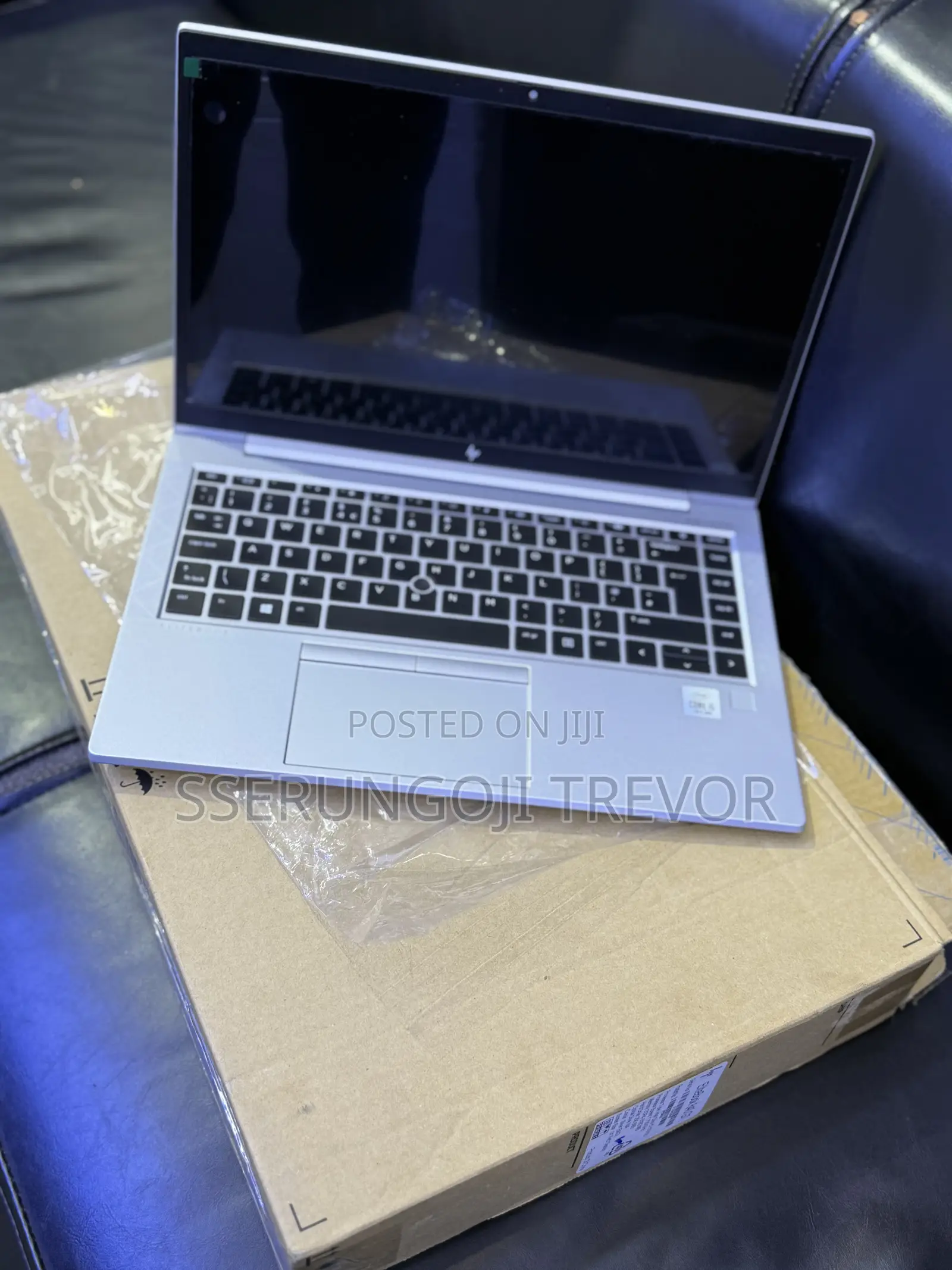 New Laptop HP EliteBook 840 G7 8GB Intel Core i5 SSHD+SSD 256GB