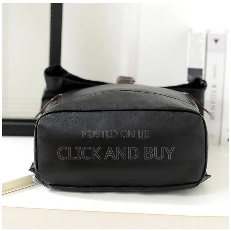 Vintage Roll-Top Pu Leather Backpack/Laptop Bag - Black
