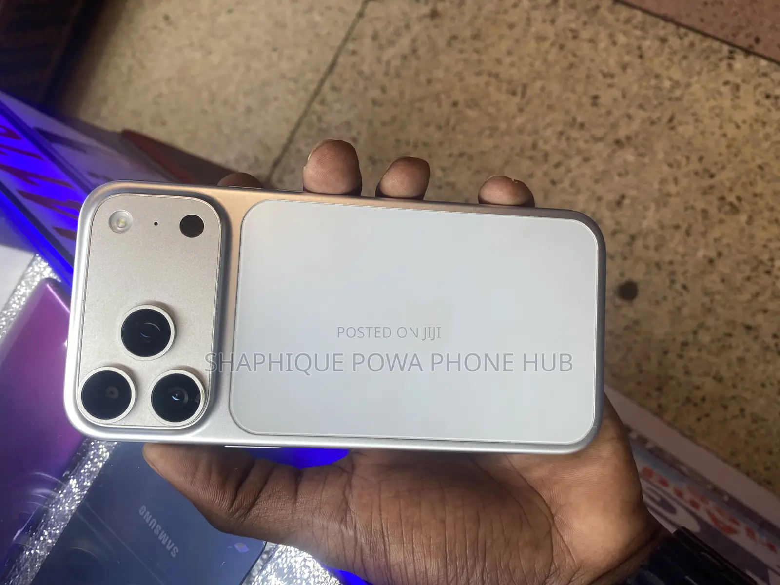 New Apple iPhone 17 Pro Max 256 GB White