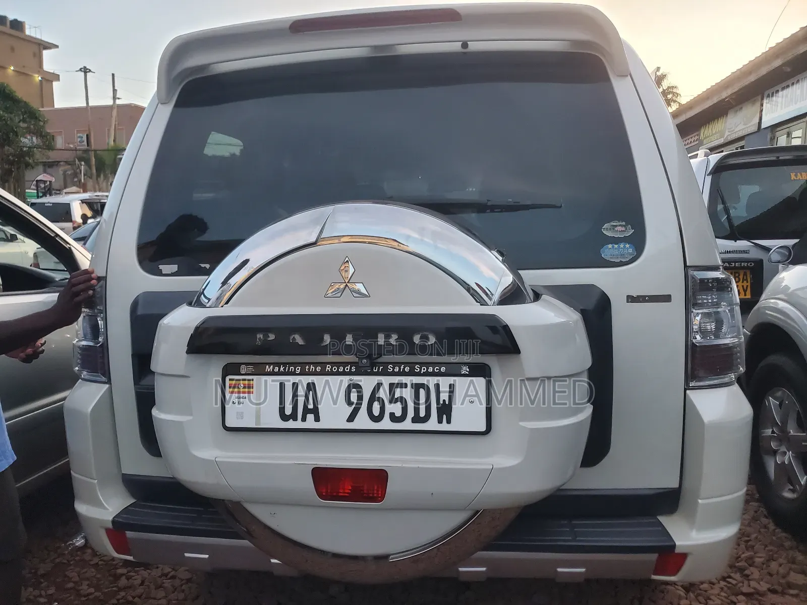 Mitsubishi Pajero 2011 White