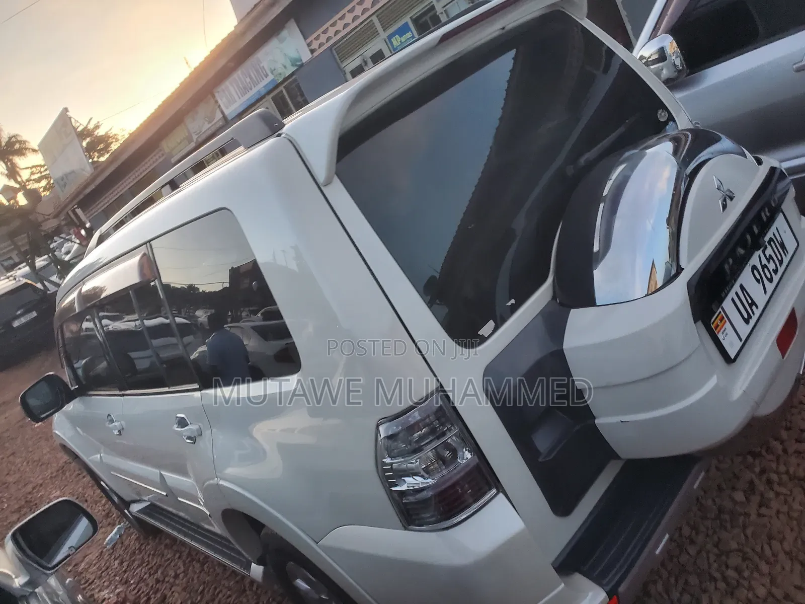 Mitsubishi Pajero 2011 White