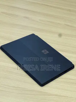 New Laptop Microsoft Surface Pro 8 16GB Intel Core i7 SSD 1T