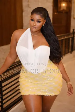 Hot Girl Bar Outfit