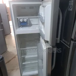 Hisense Fridge 328ltrs