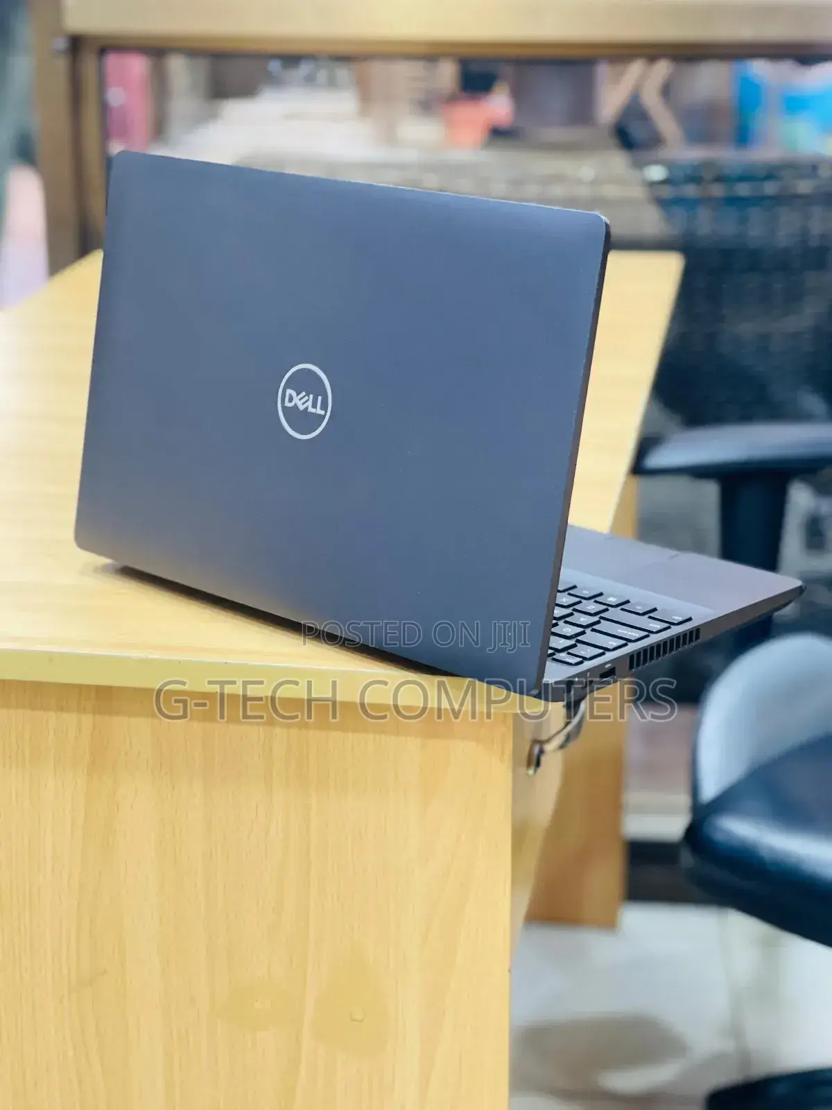 New Laptop Dell Precision 3541 8GB Intel Core i7 SSHD (Hybrid) 256GB
