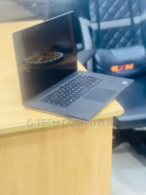 New Laptop Dell Latitude 5540 16GB Intel Core i7 SSD 512GB