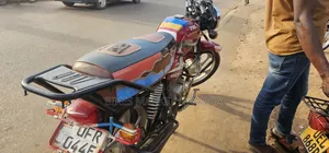 Bajaj CT 125X 2022 Red