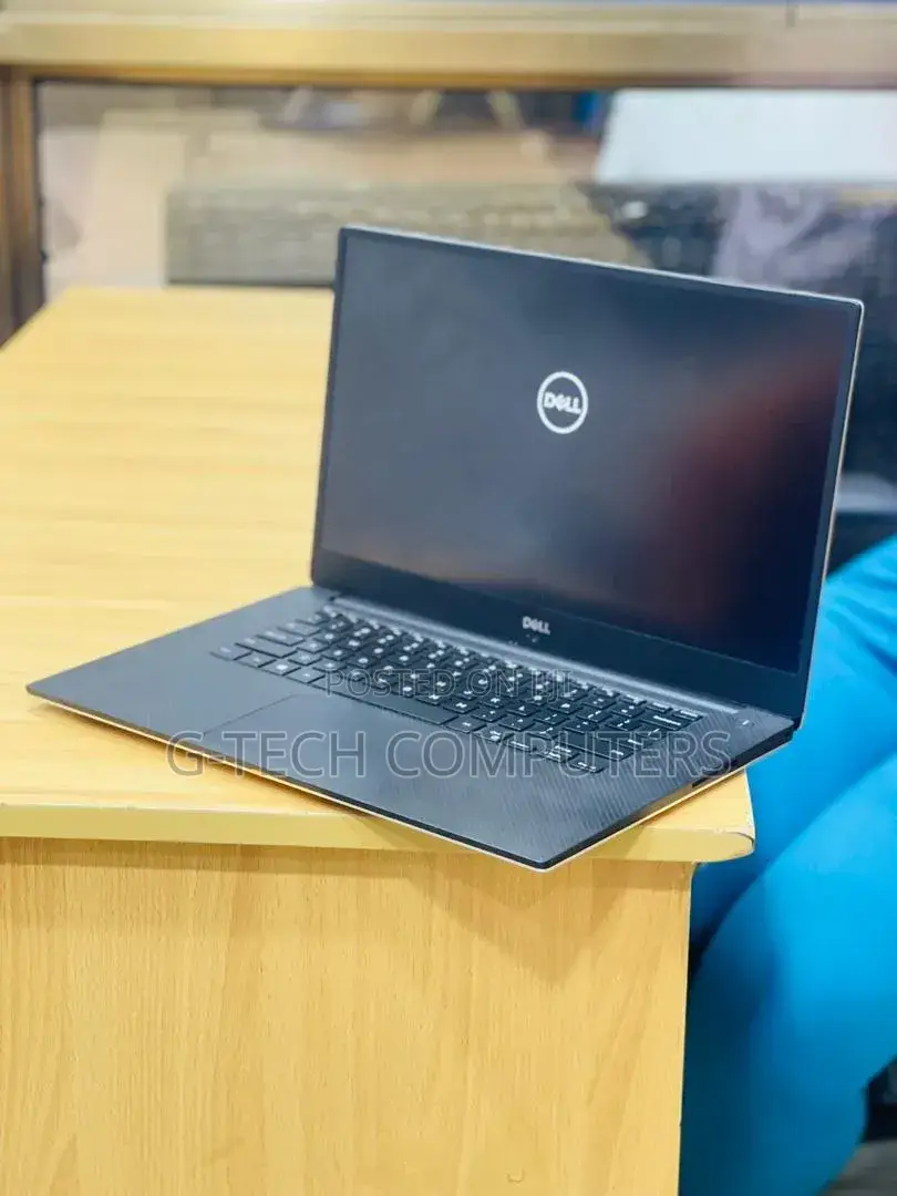 New Laptop Dell Precision 5530 16GB Intel Core i7 SSD 256GB