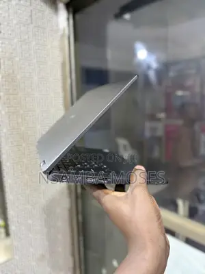 Laptop Dell Latitude 5300 8GB Intel Core i5 SSD 256GB