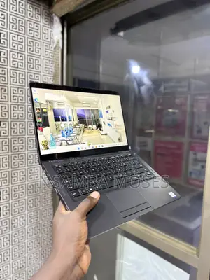 Laptop Dell Latitude 5300 8GB Intel Core i5 SSD 256GB