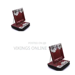 6 Pieces of Squared Floral Plates - Maroon