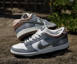 Yote Horigome Nike Sb Dunk Low Sneakers