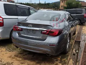 Nissan Fuga 2017 Gray
