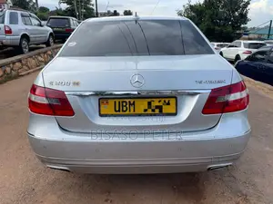 Mercedes-Benz E300 2011 Silver