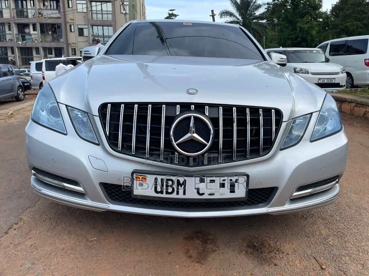 Mercedes-Benz E300 2011 Silver