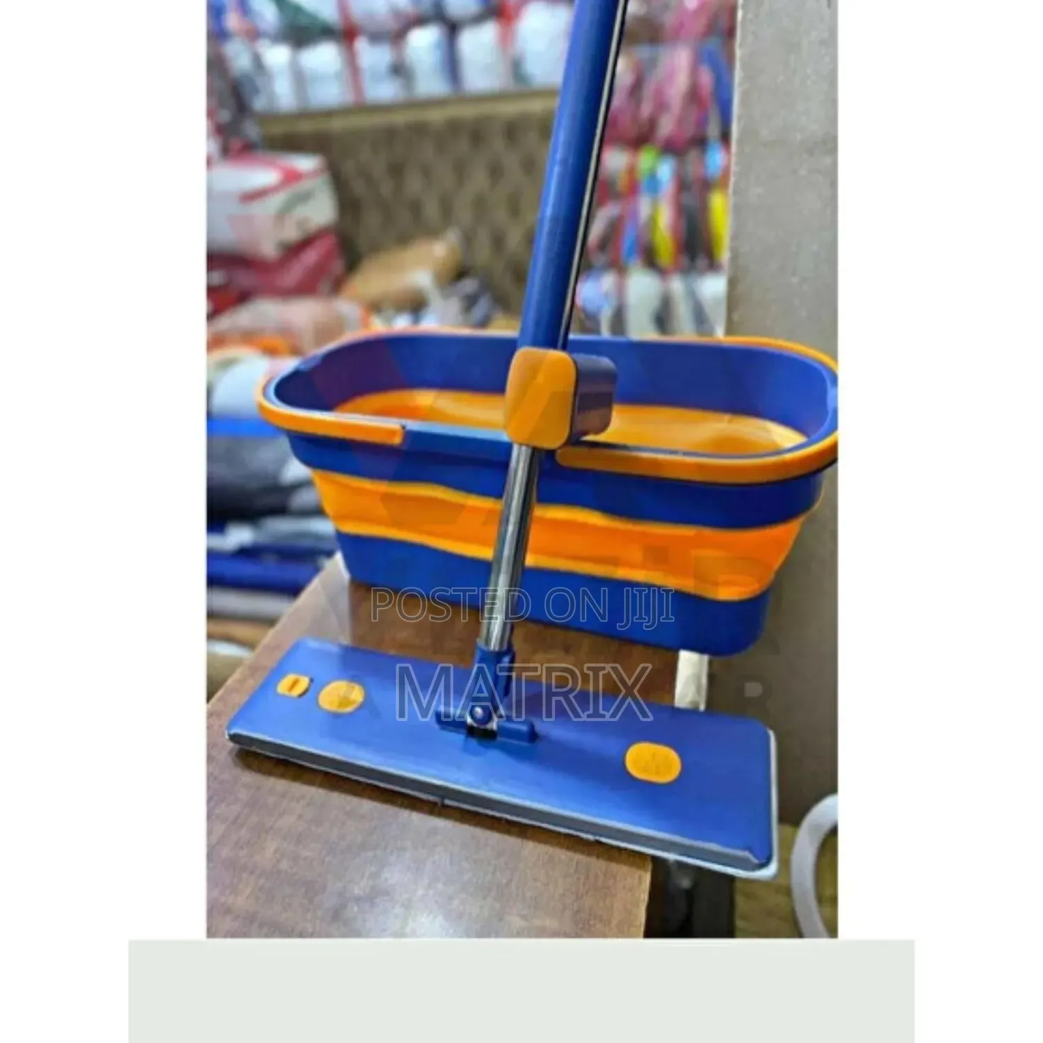 Microfiber Spray Mop With Bucket