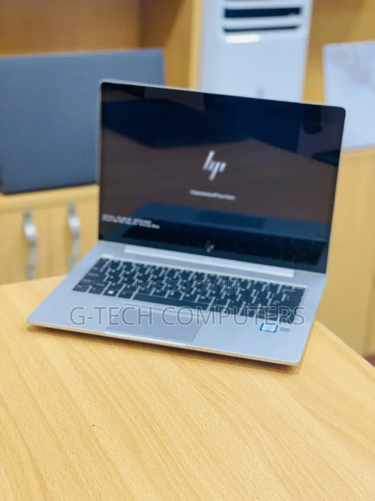 New Laptop HP EliteBook 830 G5 8GB Intel Core i7 SSD 256GB