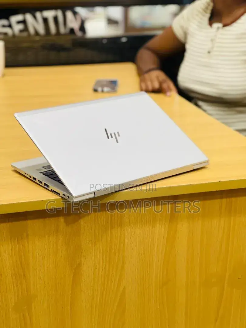 New Laptop HP EliteBook 830 G6 8GB Intel Core i5 SSD 256GB