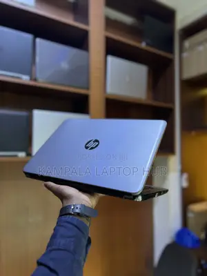 Laptop HP 340s 8GB Intel Core i3 HDD+SSD 500GB