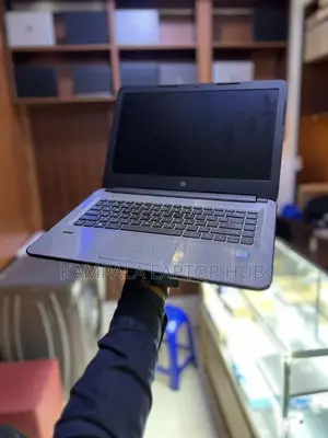 Laptop HP 340s 8GB Intel Core i5 HDD+SSD 256GB