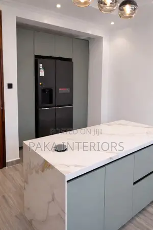 Luxury Kitchen Cabinets Installation