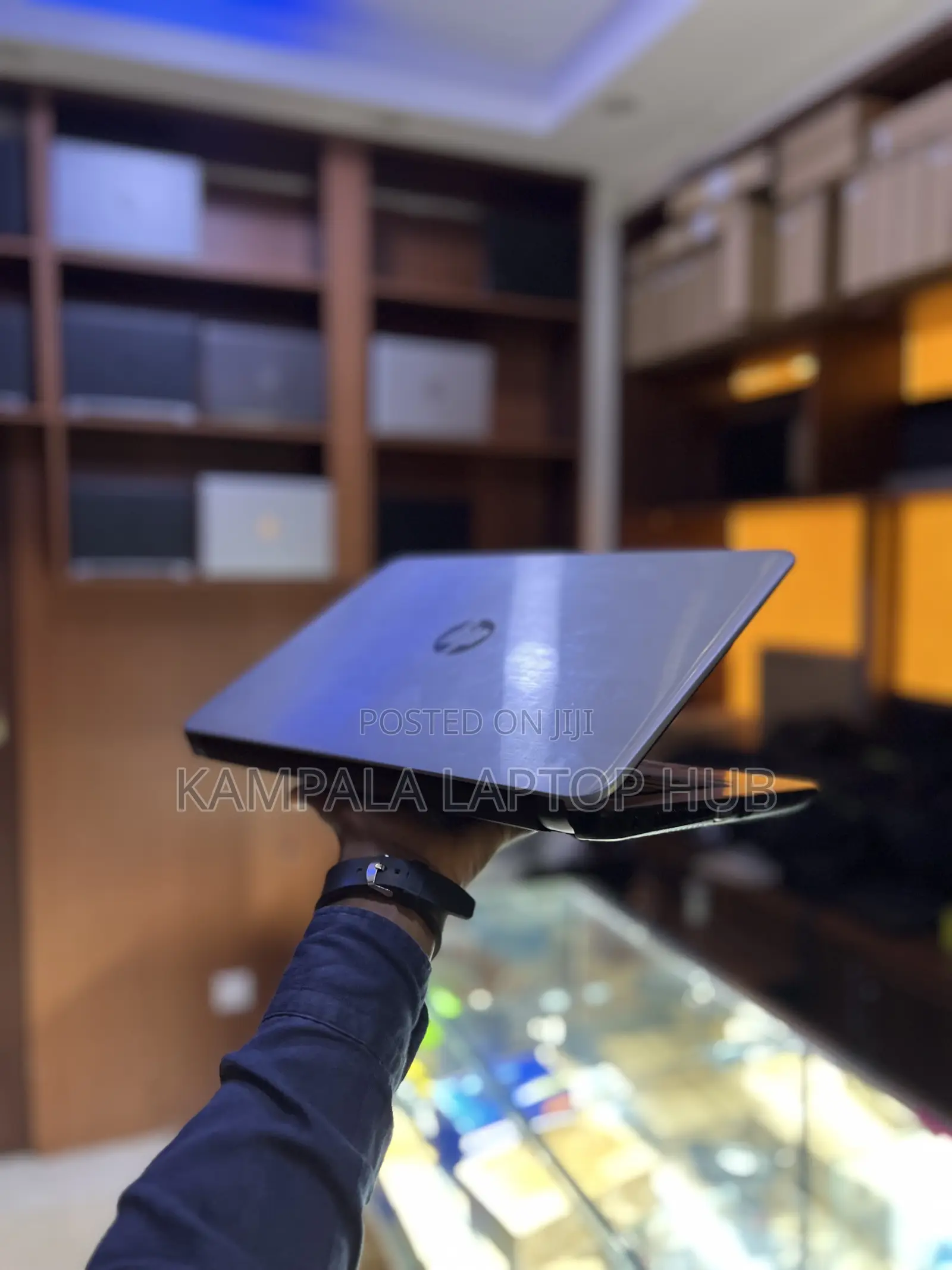 Laptop HP 340s 8GB Intel Core i7 SSHD (Hybrid) 500GB