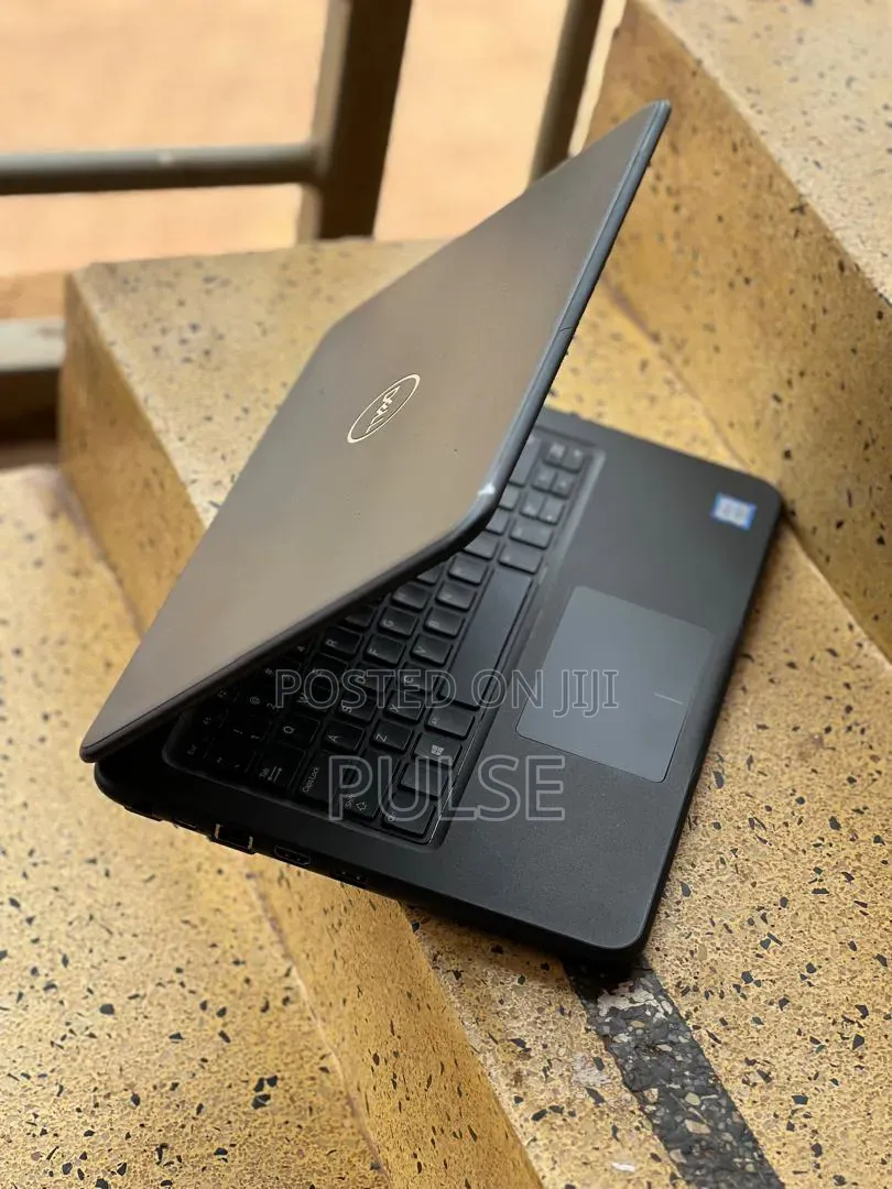 Laptop Dell Vostro 3300 8GB Intel Core i3 SSD 128GB
