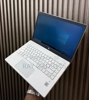 New Laptop HP Pavilion 14 16GB Intel Core i7 SSD 256GB