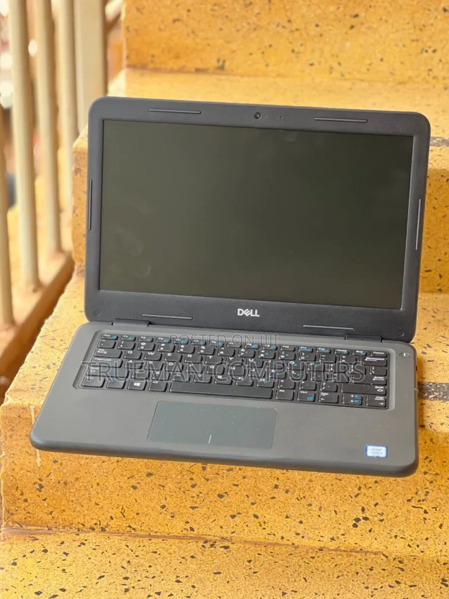 Laptop Dell Latitude 3301 4GB Intel Core i3 HDD 500GB