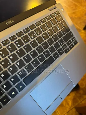 Laptop Dell Latitude 5310 8GB Intel Core i5 SSD 256GB