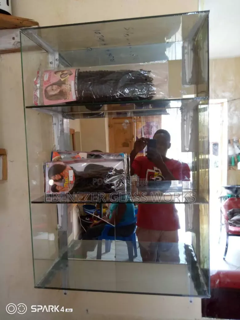 Glass Cutting To Size And Fitting