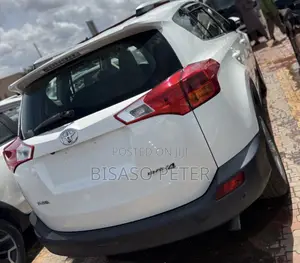 Toyota RAV4 2014 White