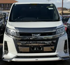 Toyota Noah 2020 White