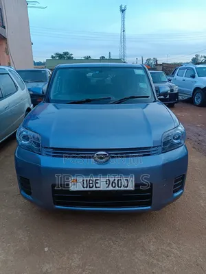 Toyota Corolla Rumion 2010 Blue