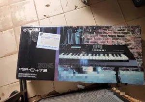 Yamaha PSR E473 Portable Keyboard.