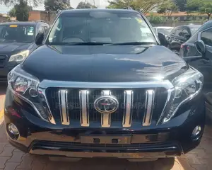 Toyota Land Cruiser 2016 Black