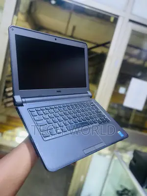 Laptop Dell Latitude 13 3340 4GB Intel Core i5 HDD 500GB