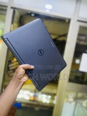 Laptop Dell 4GB Intel Core i3 HDD 500GB