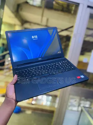 Laptop Dell Inspiron 15 8GB Intel Core i5 SSD 256GB
