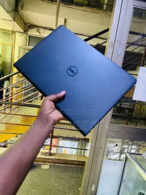 Laptop Dell Inspiron 15 8GB Intel Core i5 SSD 256GB