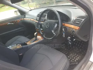 Mercedes-Benz E240 2004 Silver