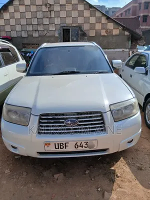 Subaru Forester 2005 White