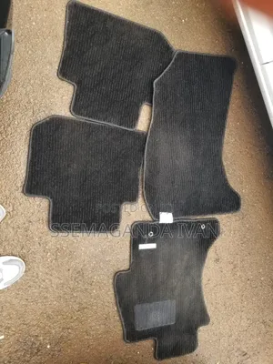 Subaru Woolen Carpets Foreign Used