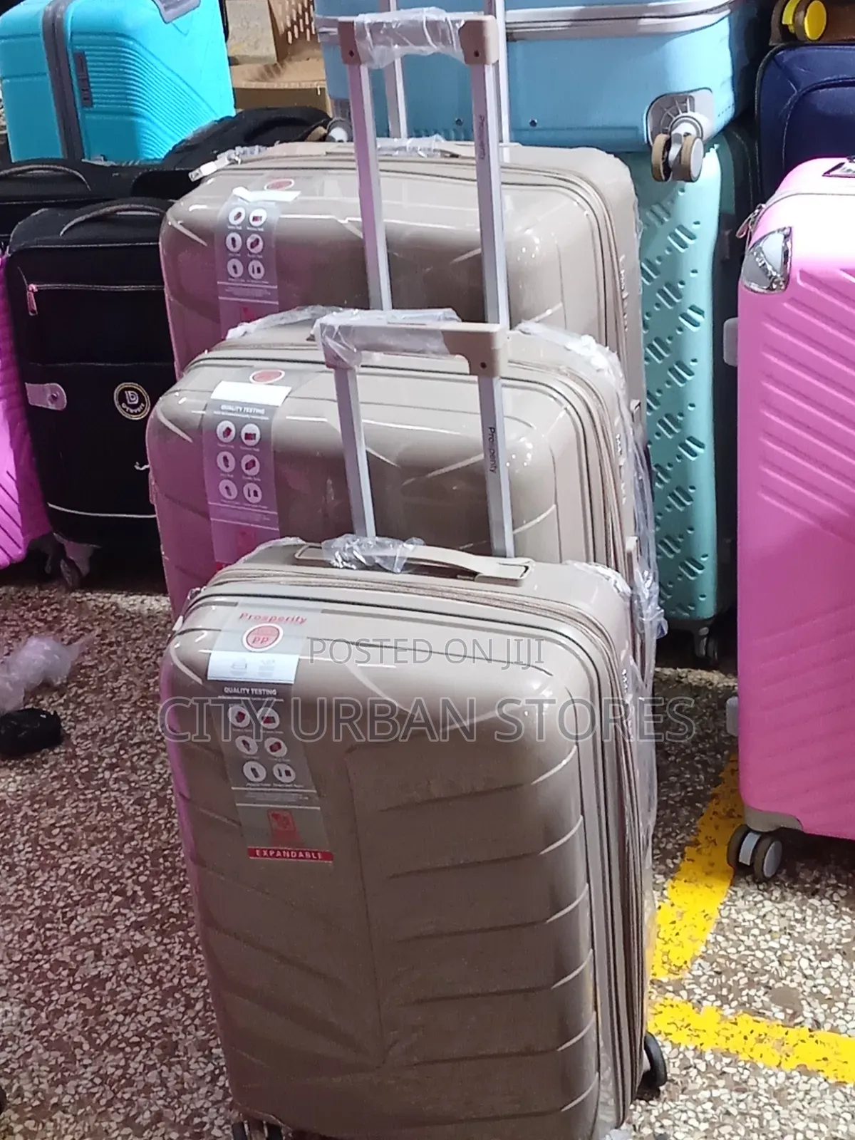 Small Portable 4 Wheels Rubber Suitcase