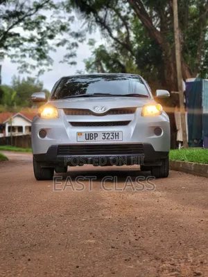Toyota IST 2008 Silver